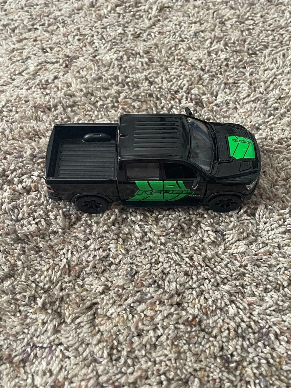 Black & Green Dodge Ram 1500 5” Diecast Model